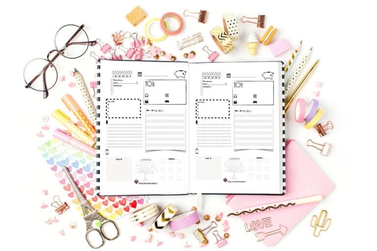 PDF à imprimer pour faire son agenda planner DIY prêt à remplir